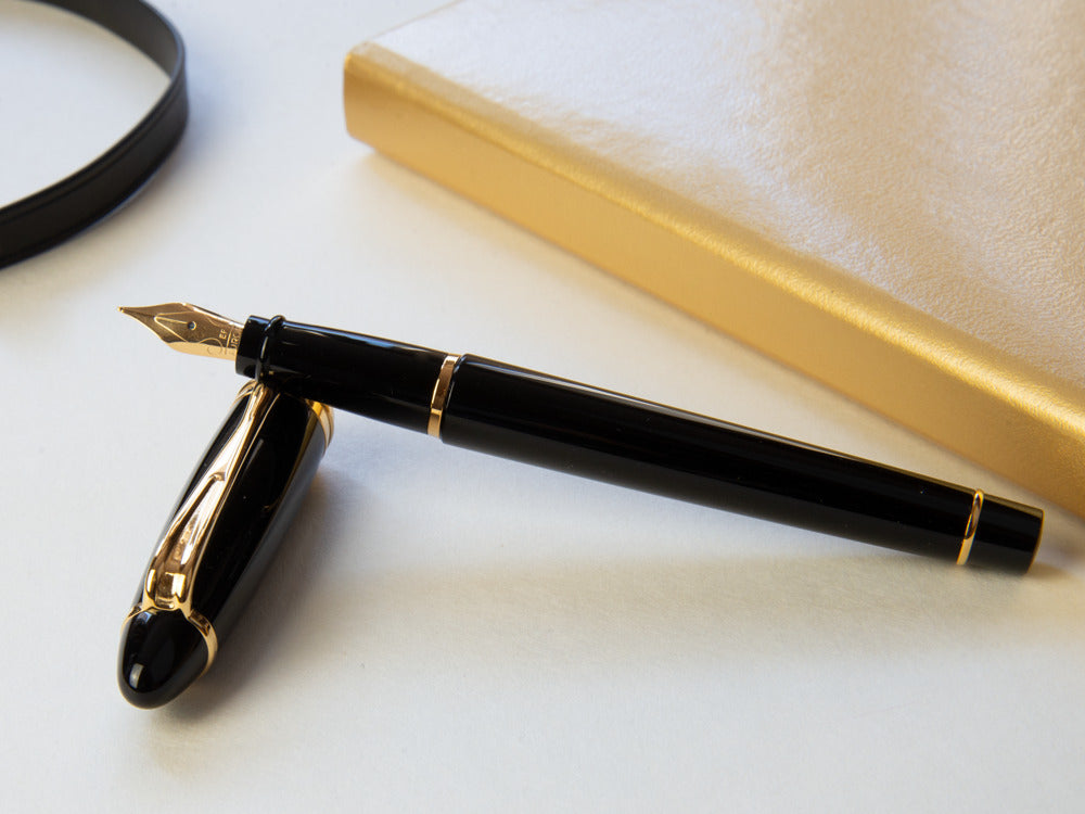 Aurora Ipsilon Fountain Pen - Black Resin Body - B11N
