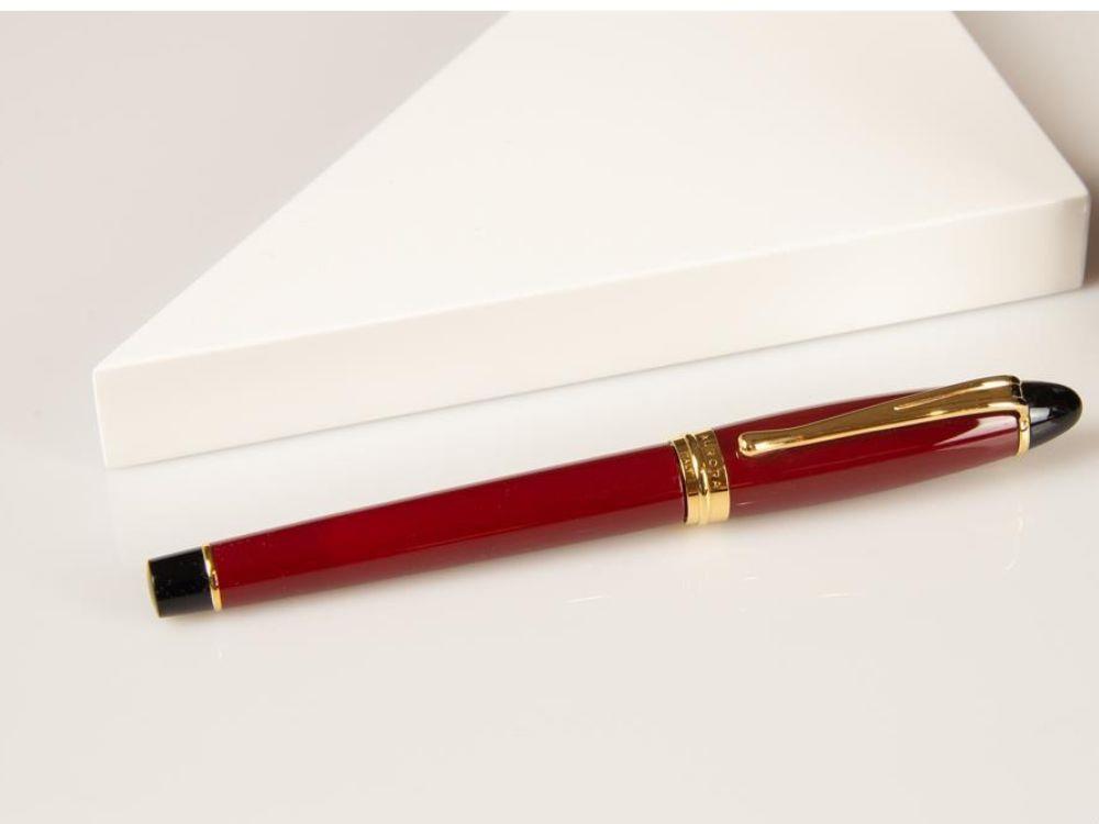 Aurora Ipsilon Fountain Pen, Resin, Gold trim, b11x