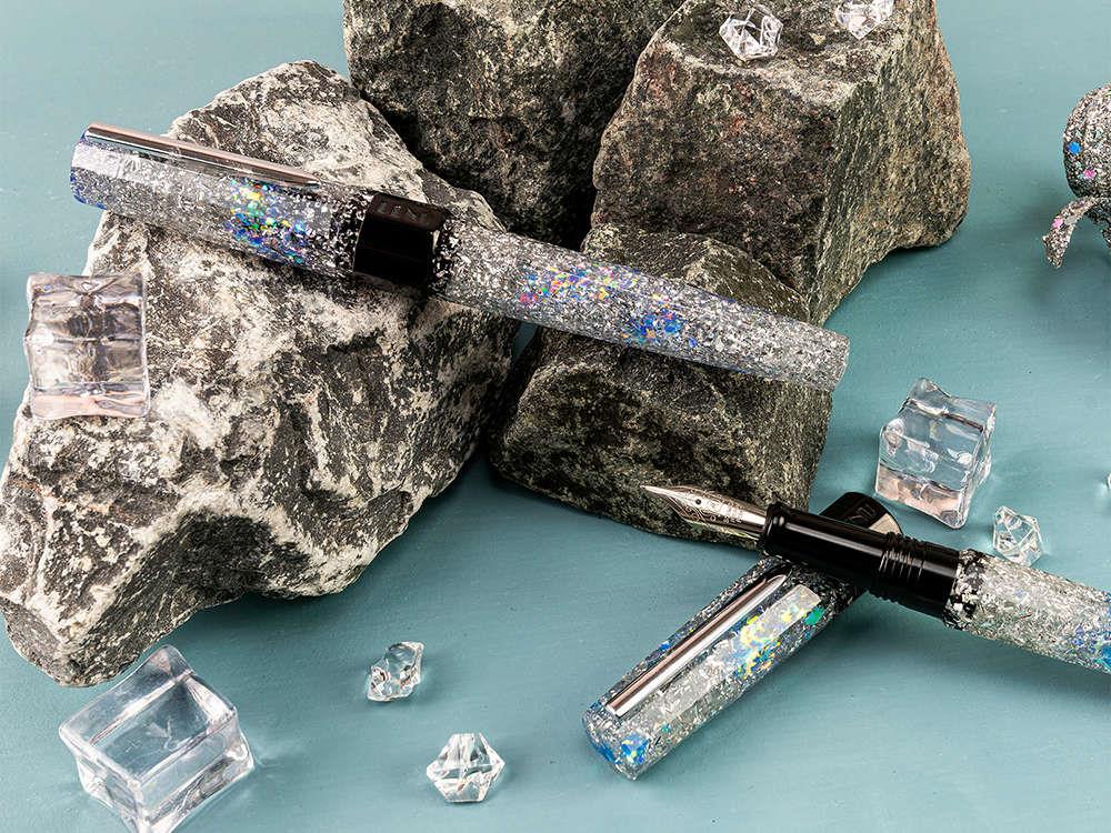 Benu Euphoria Vodka On The Rocks Fountain Pen, Silver, 05.2.10.5.0