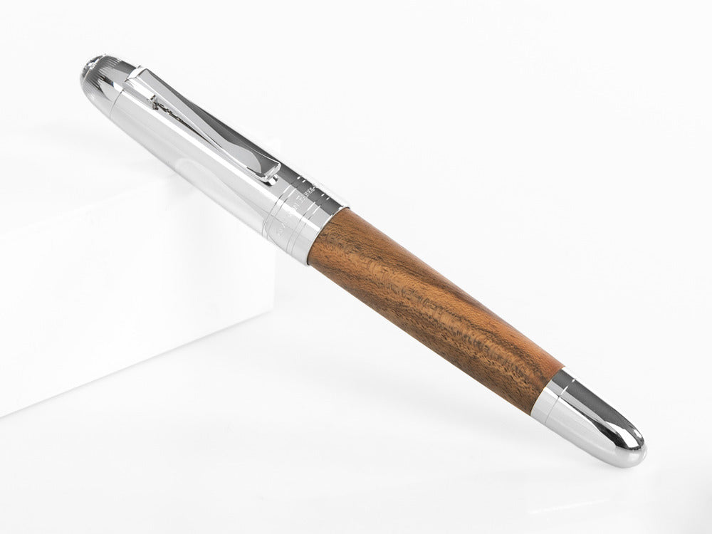 Graf von Faber-Castell Magnum Fountain Pen, Walnut wood, 156380