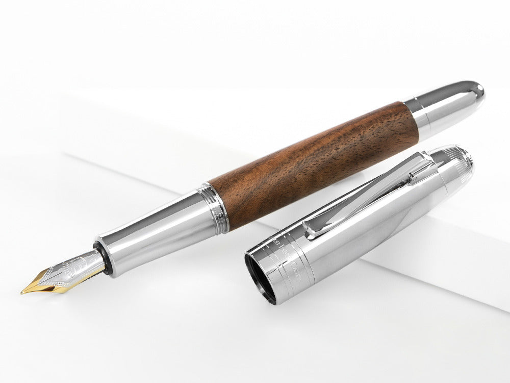 Graf von Faber-Castell Magnum Fountain Pen, Walnut wood, 156380