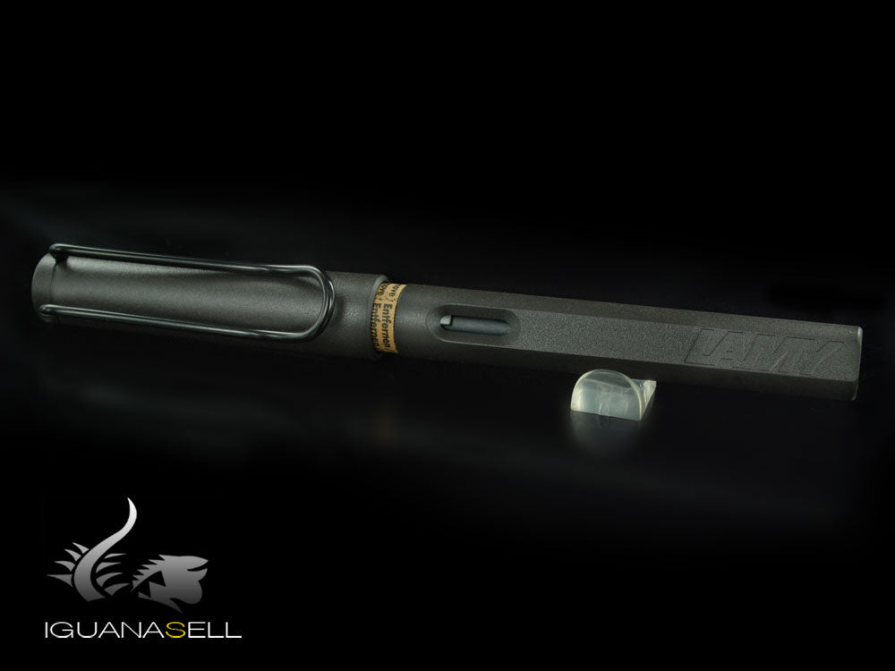 Lamy Safari Umbra Fountain Pen, Plastic, Matt Black, 1203065