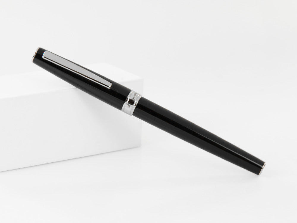 Montegrappa Armonia Fountain Pen, Resin, Black, ISA1R-AC