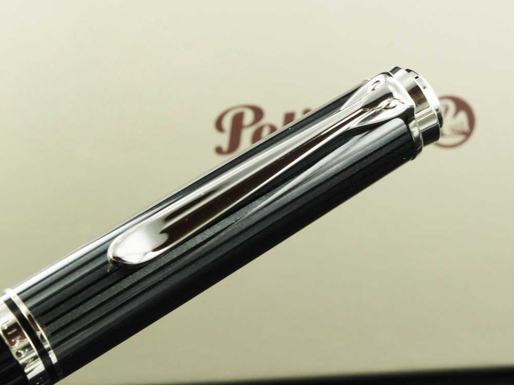 Pelikan K805 Stresemann Ballpoint pen, Silver trim, 957530