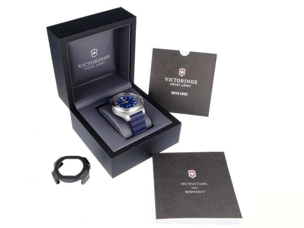 Victorinox I.N.O.X. Quartz Watch, Blue, 43 mm, Rubber strap, V241688.1