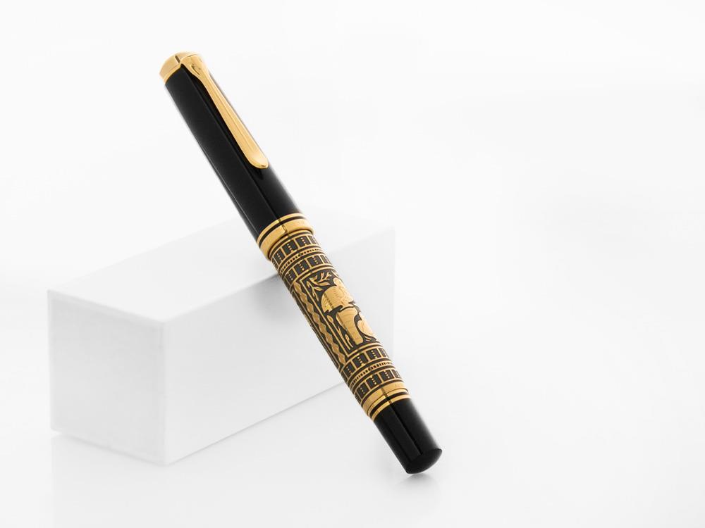 Pelikan Toledo M900 Fountain Pen, Gold, Resin, 921387