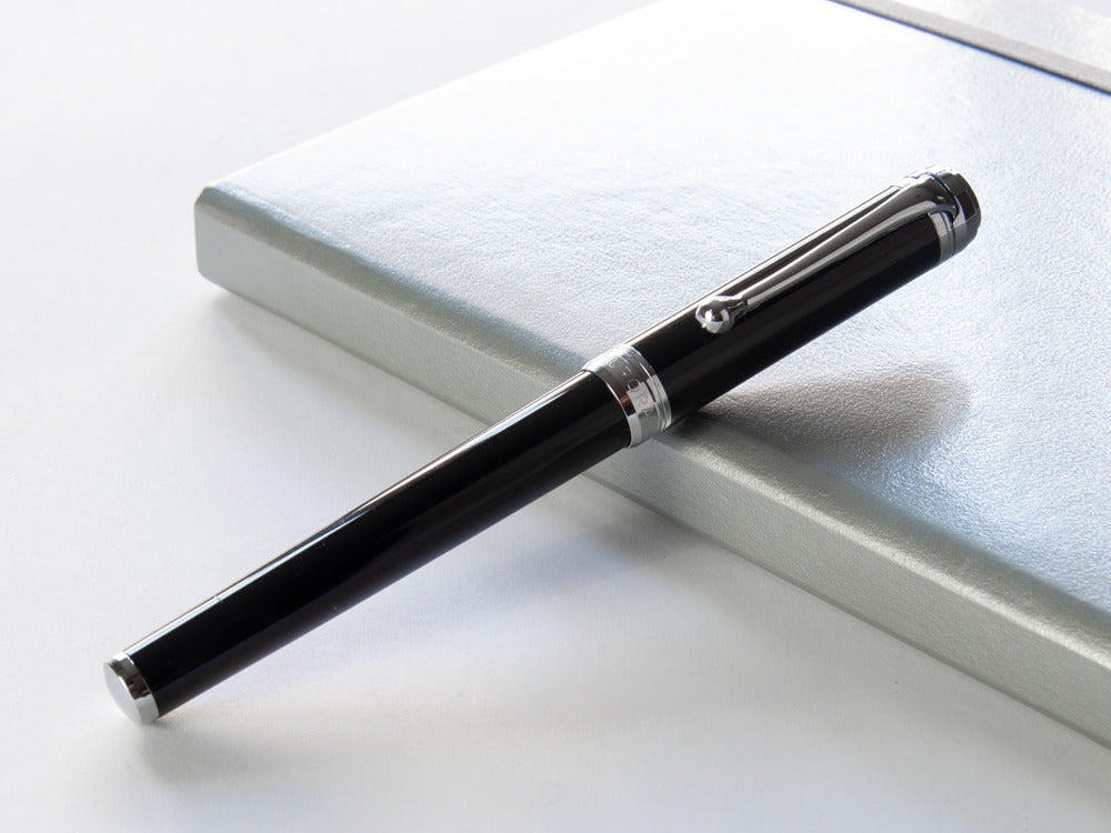 Aurora Talentum Finesse Fountain Pen -Black Resin & Chrome Trims- D13N