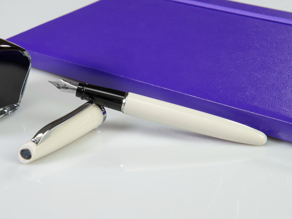 Aurora Style Fountain Pen, Resin, E12CW