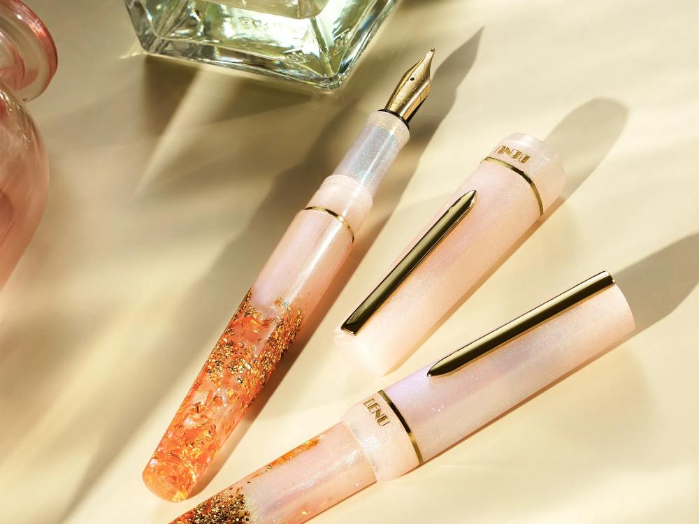 Benu Haute Flair Fountain Pen, Resin, Pearl, Gold plated, 11.2.10.6.0_S