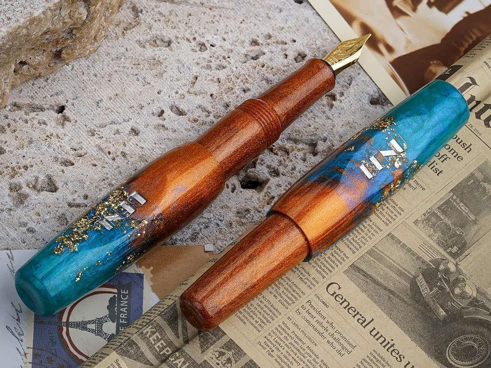 Benu Pixie Aurora Gold Fountain Pen, 24.2.32.6.0