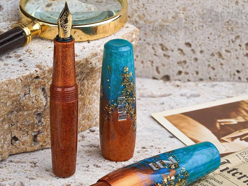 Benu Pixie Aurora Gold Fountain Pen, 24.2.32.6.0