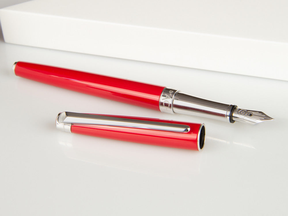 Caran d´Ache Léman Slim Scarlet Red Fountain Pen, Lacquer, 4791.770