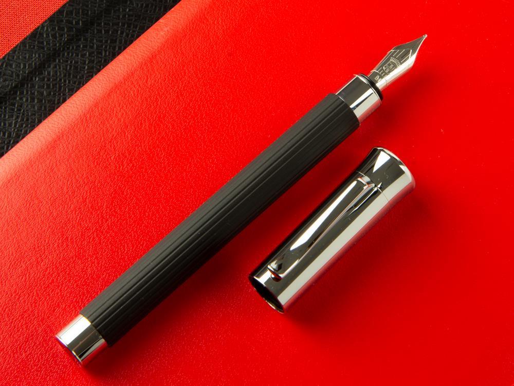 Graf von Faber-Castell Tamitio Fountain Pen, Metal, Ribbed, Black