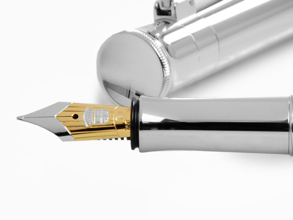 Graf von Faber-Castell Classic Fountain Pen, Grenadilla wood, Platinum