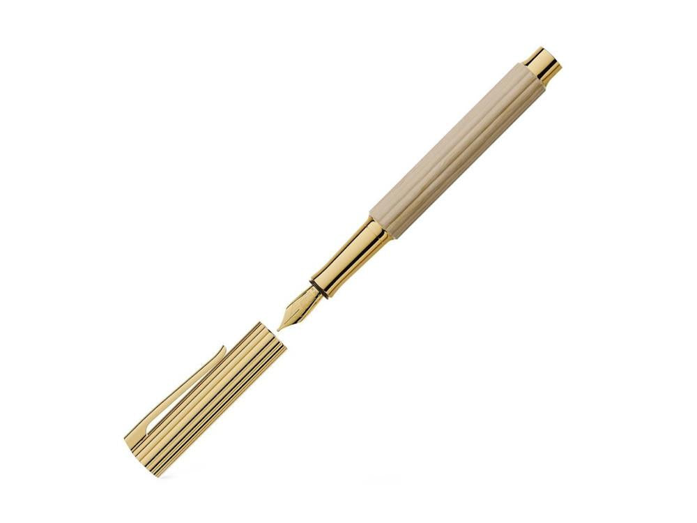 Graf von Faber-Castell Bloom Hornbeam Carpe Fountain Pen, 157100