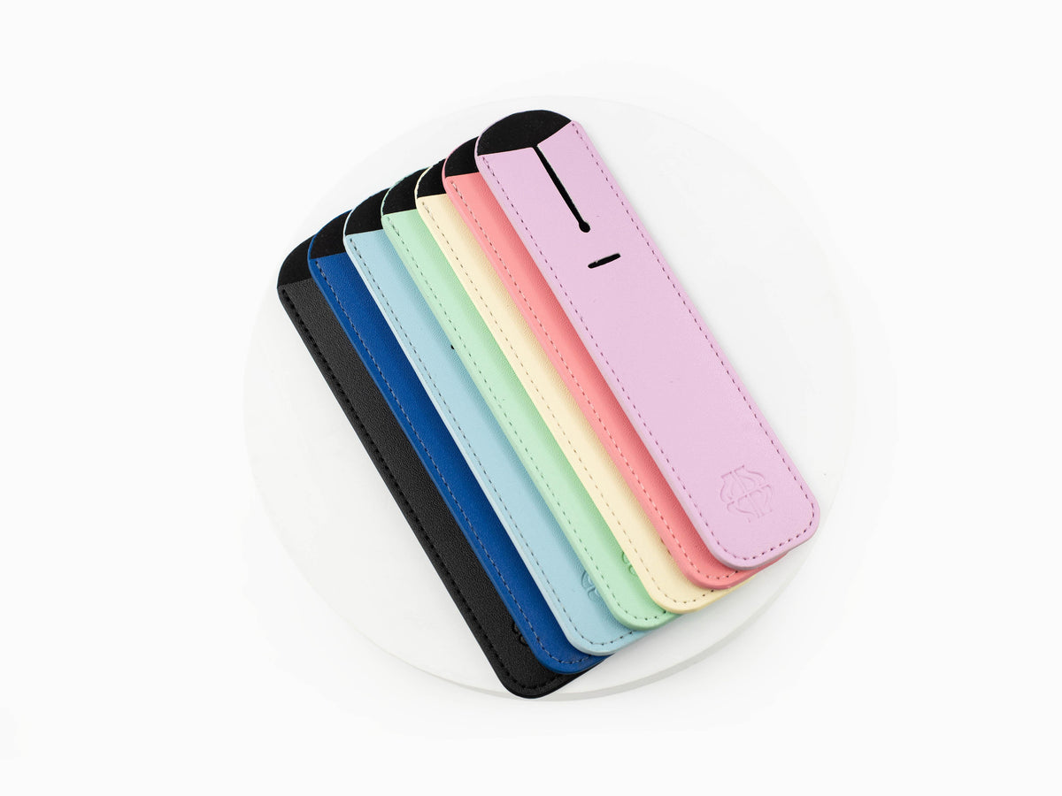 Iguana Writing Pouch Royal Blue