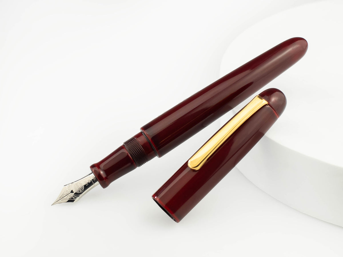 Nakaya Writer Portable Fountain Pen Aka-Tamenuri, Urushi lacquer