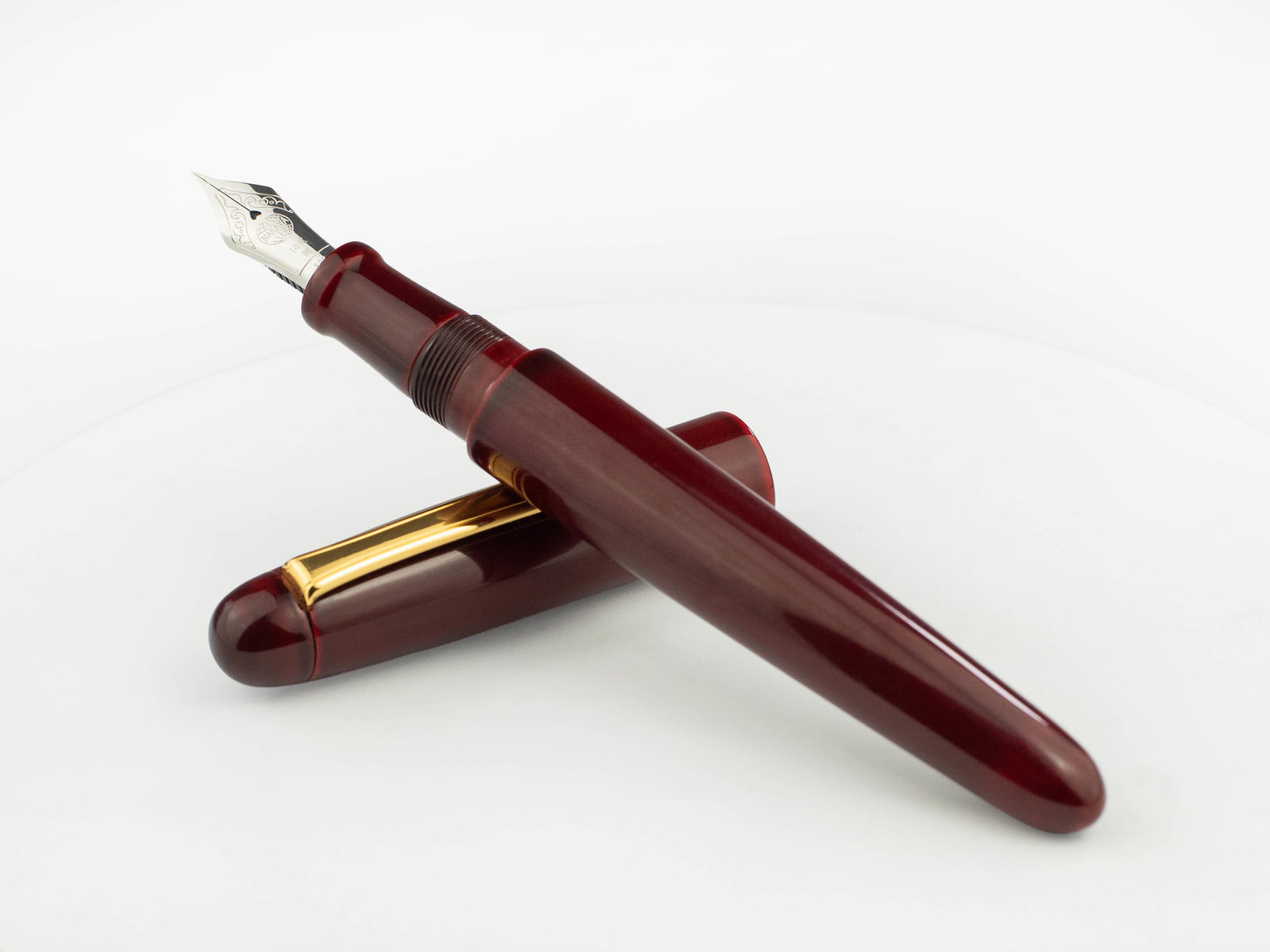 Nakaya Writer Portable Fountain Pen Aka-Tamenuri, Urushi lacquer