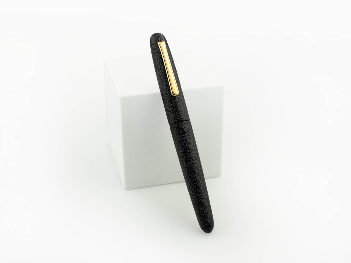 Nakaya Writer Fountain Pen Kuro-Ishime, Portable, 14k Gold,