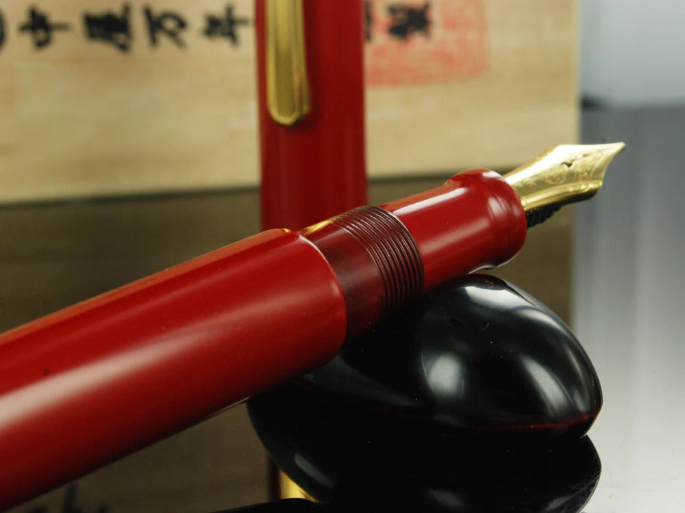 Nakaya Writer Portable Fountain Pen Shu-nurippanashi, Urushi lacquer