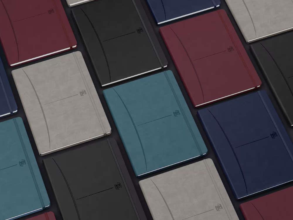 Oxford Signature Plain Notebook A5 Black, 400163614-NEGRO