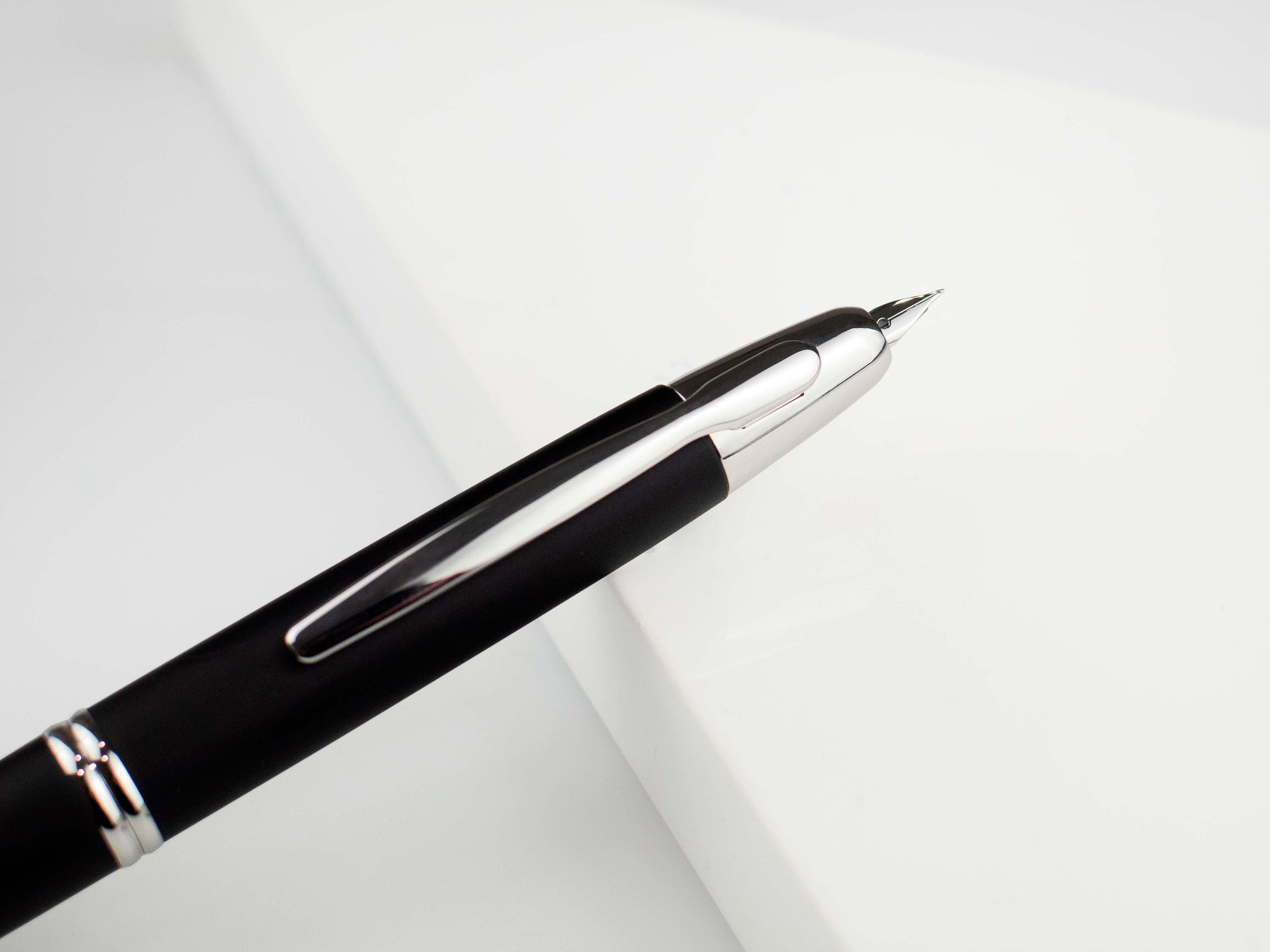 Pilot Capless Matte Fountain Pen, Rhodium trim, Black, FC-18000RRR-B