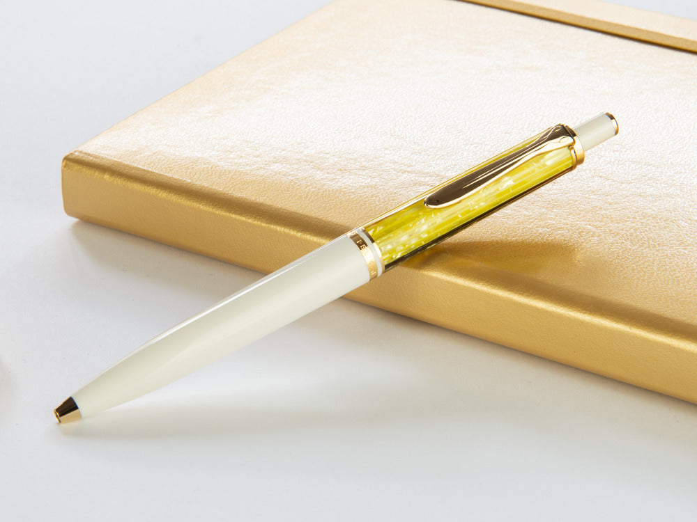 Pelikan K400 Ballpoint pen, Tortoiseshell, Gold trim, 935379