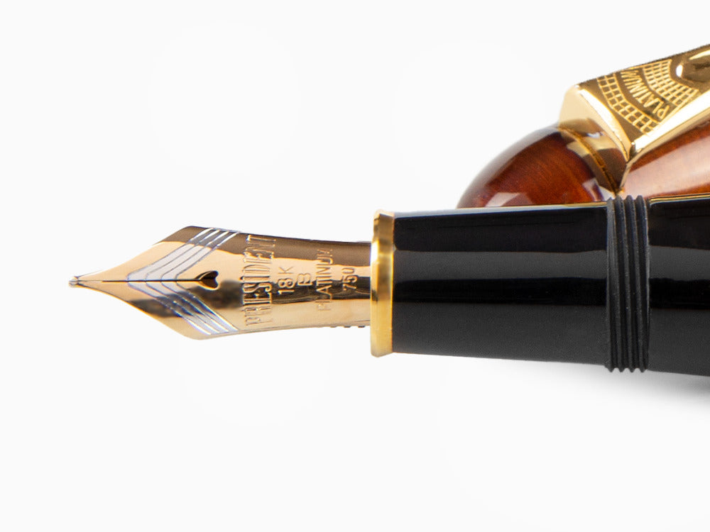 Platinum Izumo Fountain Pen Yakumo Byakudan, Maki-e