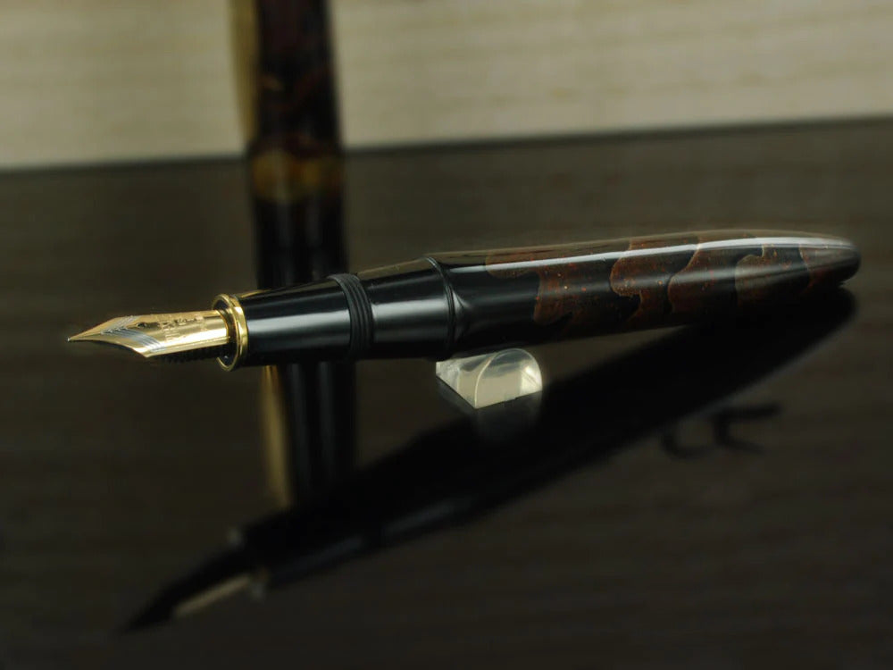 Platinum Izumo Fountain Pen Togi Yakumo, Maki-e