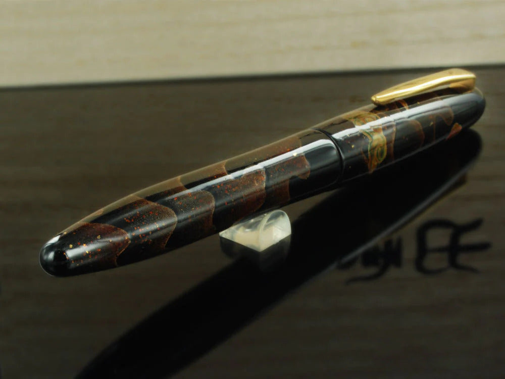Platinum Izumo Fountain Pen Togi Yakumo, Maki-e