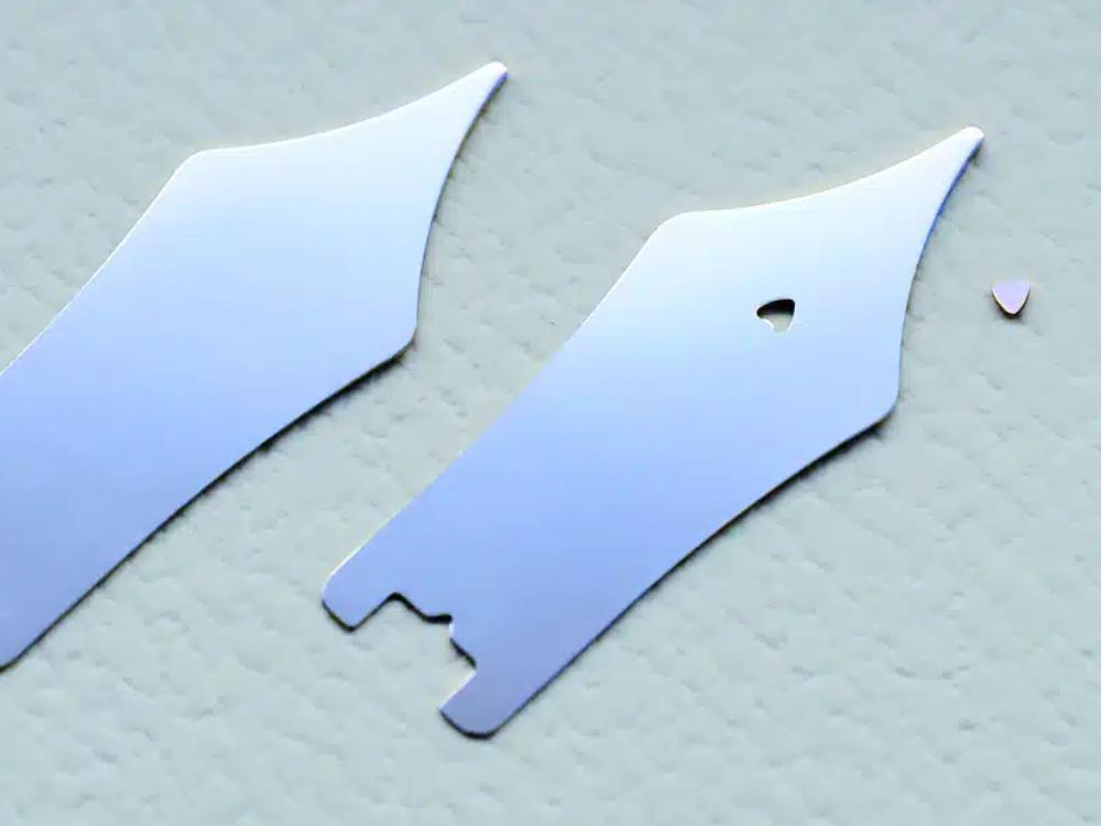 Platinum Century 3776 Shape of Heart Ivoire LE Fountain Pen, PNB-35000-2