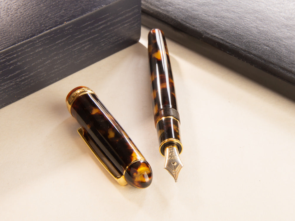 Platinum Celluloid Fountain Pen Tortoise Gold Trims - PTB-30000S-62