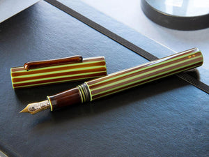 Taccia Kaku-Tate LE Wide Stripe Rainforest Bark Fountain Pen, Urushi