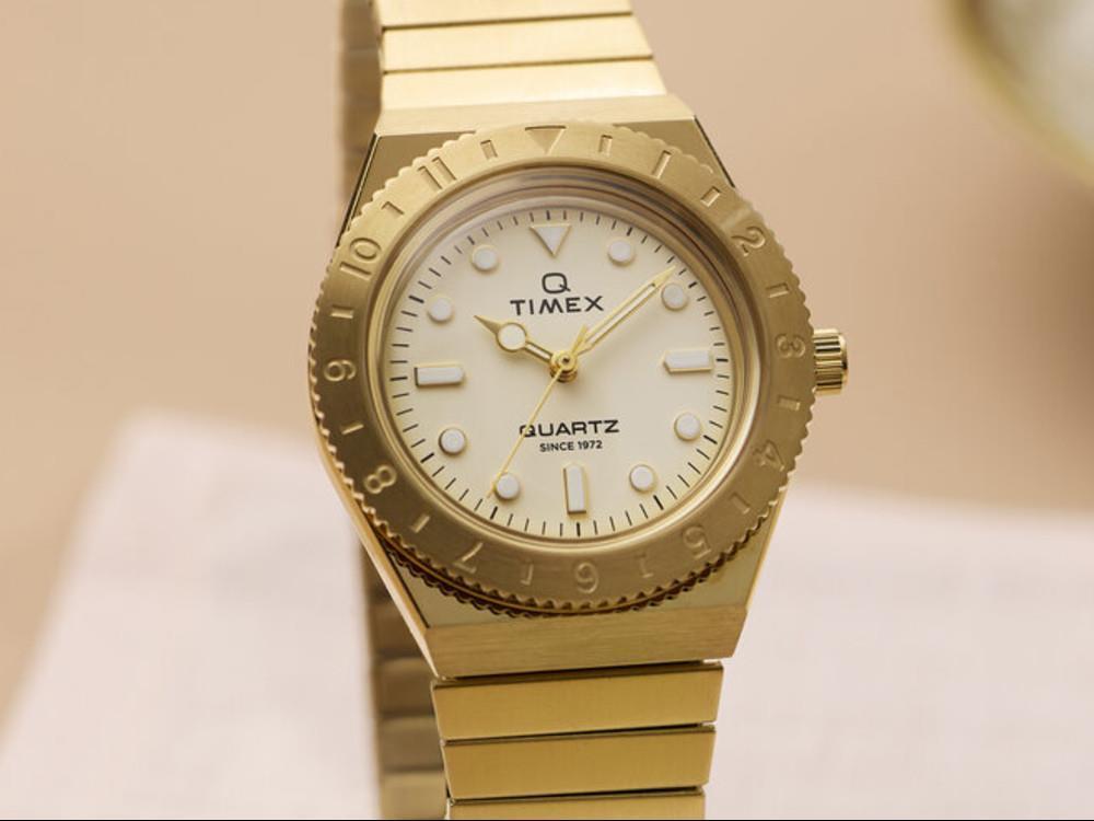 Timex Q Timex Quartz Watch, Golden, 30 mm, TW2Y57500