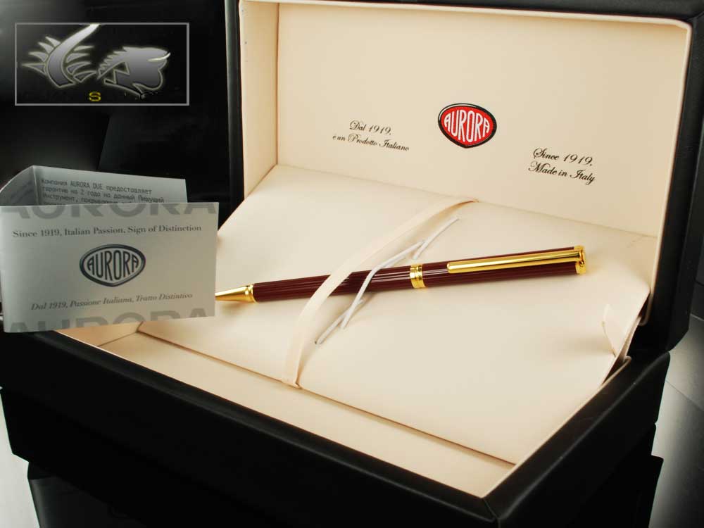 Aurora Ballpoint Pen Kona - Burgundy Lacquer and Gold