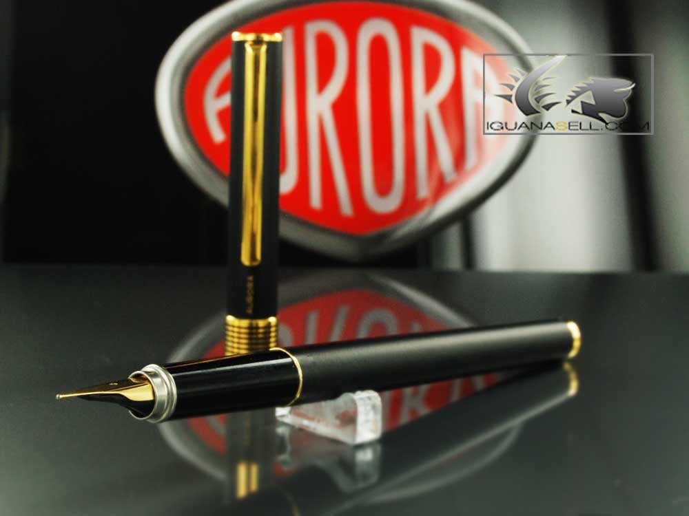 Aurora Marco Polo Fountain Pen Black/Gold Plated - New