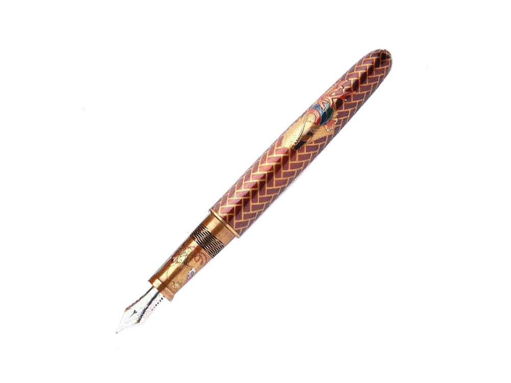 Nakaya Cigar Makie A bamboo trunk of a Sparrow Fountain Pen, Ebonite